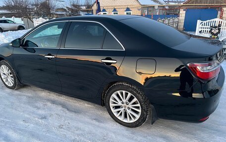 Toyota Camry, 2015 год, 2 150 000 рублей, 2 фотография