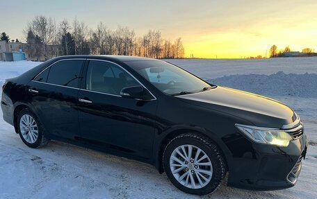 Toyota Camry, 2015 год, 2 150 000 рублей, 3 фотография
