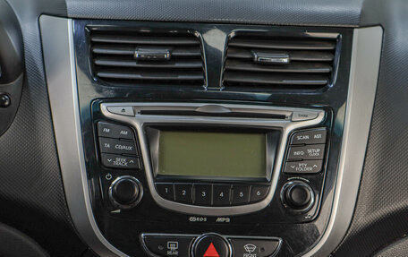 Hyundai Solaris II рестайлинг, 2011 год, 849 000 рублей, 13 фотография