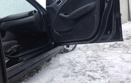 BMW 3 серия, 2004 год, 660 000 рублей, 11 фотография