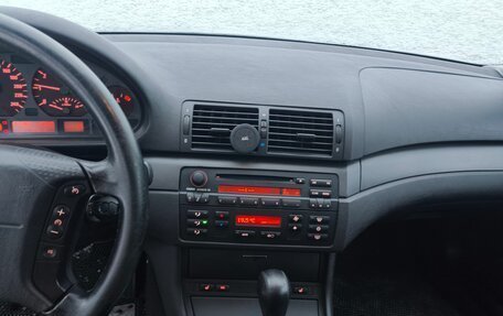 BMW 3 серия, 2004 год, 660 000 рублей, 21 фотография