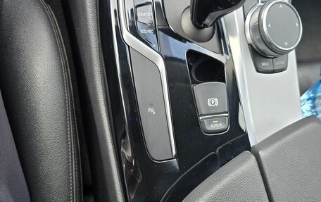 BMW 5 серия, 2019 год, 3 750 000 рублей, 14 фотография