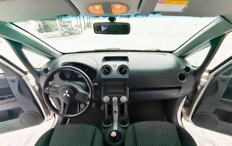 Mitsubishi Colt VI рестайлинг, 2008 год, 555 000 рублей, 23 фотография