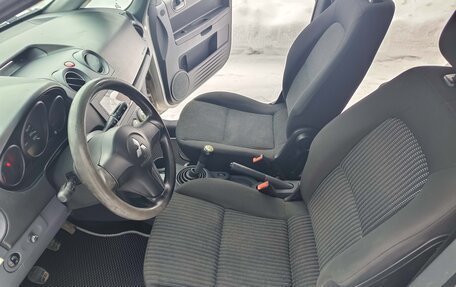 Mitsubishi Colt VI рестайлинг, 2008 год, 555 000 рублей, 27 фотография