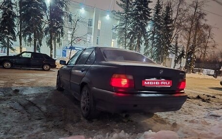 BMW 3 серия, 1994 год, 300 000 рублей, 4 фотография