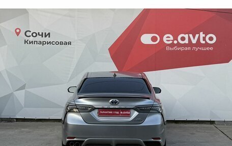 Toyota Camry, 2022 год, 3 350 000 рублей, 5 фотография