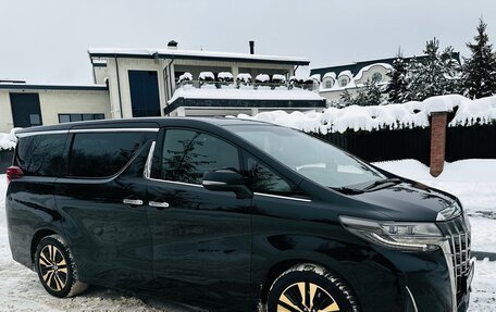 Toyota Alphard III, 2019 год, 5 750 000 рублей, 3 фотография