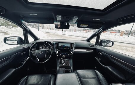 Toyota Alphard III, 2019 год, 5 750 000 рублей, 8 фотография