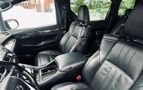 Toyota Alphard III, 2019 год, 5 750 000 рублей, 15 фотография