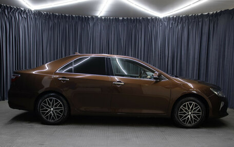 Toyota Camry, 2017 год, 2 198 000 рублей, 4 фотография