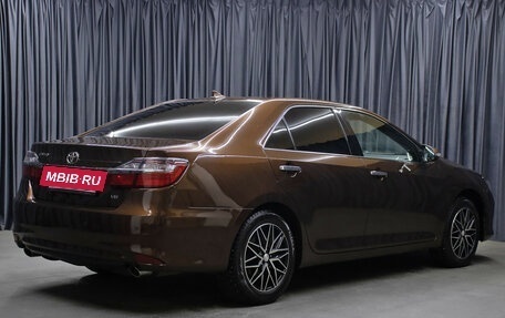 Toyota Camry, 2017 год, 2 198 000 рублей, 5 фотография