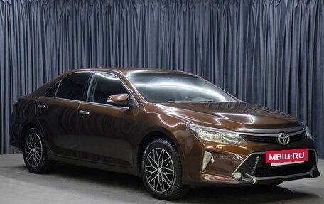 Toyota Camry, 2017 год, 2 198 000 рублей, 3 фотография