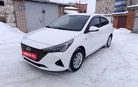 Hyundai Solaris II рестайлинг, 2021 год, 1 440 000 рублей, 1 фотография