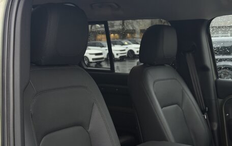 Land Rover Defender II, 2023 год, 9 088 210 рублей, 18 фотография