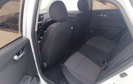 Hyundai Solaris II рестайлинг, 2021 год, 1 440 000 рублей, 17 фотография