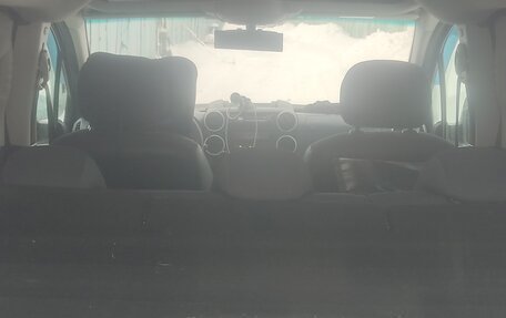 Peugeot Partner II рестайлинг 2, 2009 год, 480 000 рублей, 4 фотография