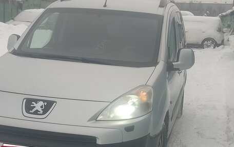 Peugeot Partner II рестайлинг 2, 2009 год, 480 000 рублей, 10 фотография