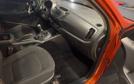 KIA Sportage III, 2011 год, 950 000 рублей, 7 фотография