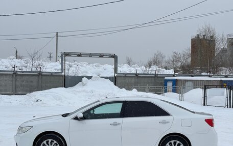 Toyota Camry, 2012 год, 1 900 000 рублей, 8 фотография