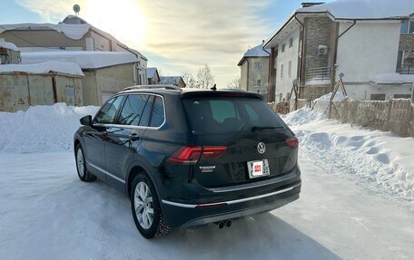 Volkswagen Tiguan II, 2020 год, 2 670 000 рублей, 3 фотография