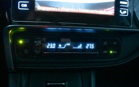 Toyota Corolla, 2018 год, 1 680 000 рублей, 15 фотография