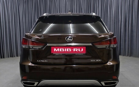 Lexus RX IV рестайлинг, 2021 год, 5 898 000 рублей, 6 фотография