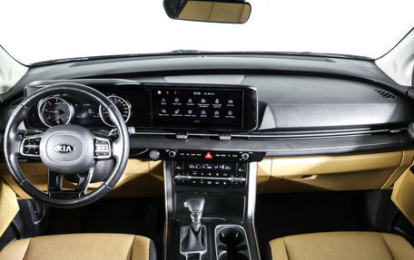 KIA Carnival, 2020 год, 3 490 000 рублей, 14 фотография