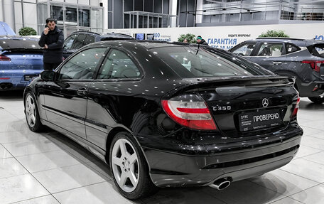 Mercedes-Benz C-Класс, 2006 год, 680 000 рублей, 7 фотография