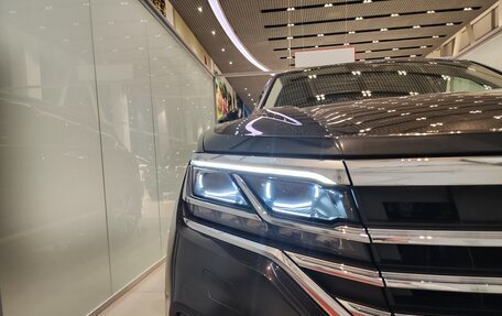 Volkswagen Touareg III, 2019 год, 4 700 000 рублей, 3 фотография