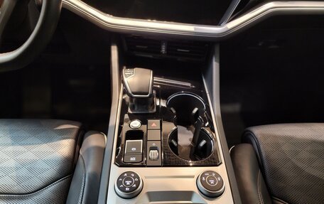 Volkswagen Touareg III, 2019 год, 4 700 000 рублей, 22 фотография