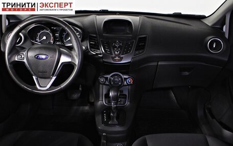 Ford Fiesta, 2016 год, 827 000 рублей, 11 фотография