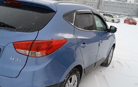 Hyundai ix35 I рестайлинг, 2013 год, 1 100 000 рублей, 2 фотография