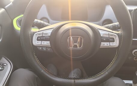 Honda Fit, 2021 год, 1 400 000 рублей, 21 фотография