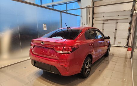 KIA Rio IV, 2017 год, 1 170 000 рублей, 4 фотография