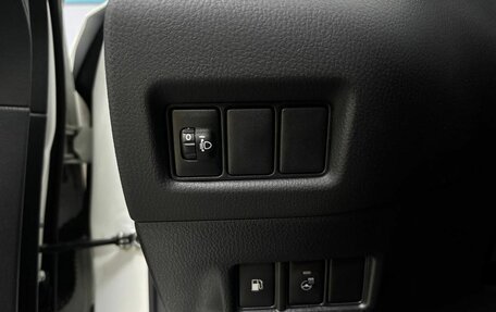 Toyota C-HR I рестайлинг, 2021 год, 2 530 000 рублей, 21 фотография