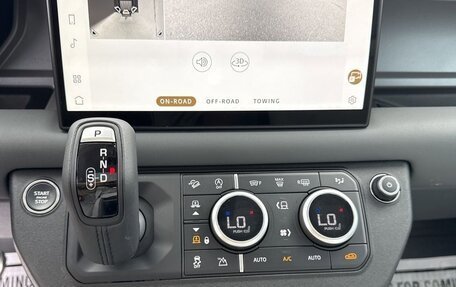 Land Rover Defender II, 2024 год, 18 270 710 рублей, 16 фотография