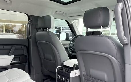 Land Rover Defender II, 2024 год, 18 270 710 рублей, 25 фотография