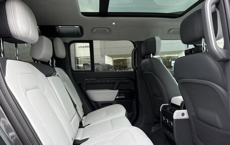 Land Rover Defender II, 2024 год, 18 270 710 рублей, 27 фотография