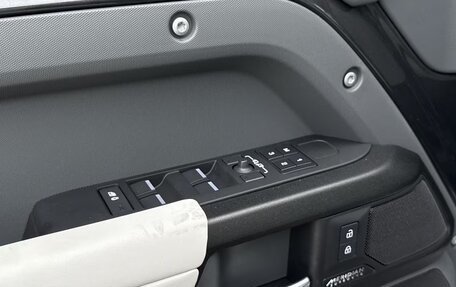 Land Rover Defender II, 2024 год, 18 270 710 рублей, 20 фотография