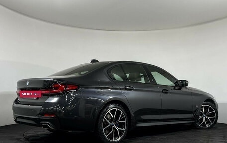 BMW 5 серия, 2021 год, 6 387 000 рублей, 2 фотография