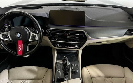 BMW 5 серия, 2021 год, 6 387 000 рублей, 11 фотография