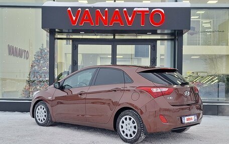 Hyundai i30 II рестайлинг, 2013 год, 880 000 рублей, 8 фотография