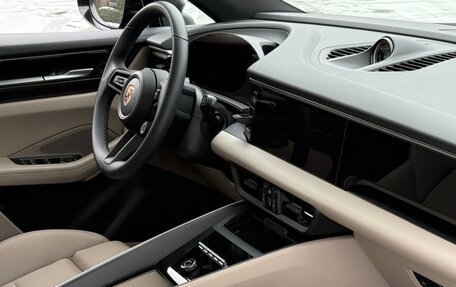 Porsche Macan, 2025 год, 15 840 000 рублей, 5 фотография