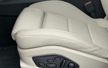 Porsche Macan, 2025 год, 15 840 000 рублей, 8 фотография