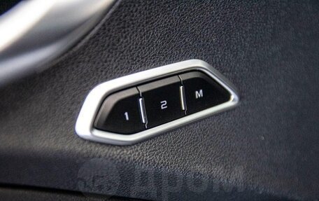 Geely Tugella FY11, 2022 год, 2 750 000 рублей, 9 фотография