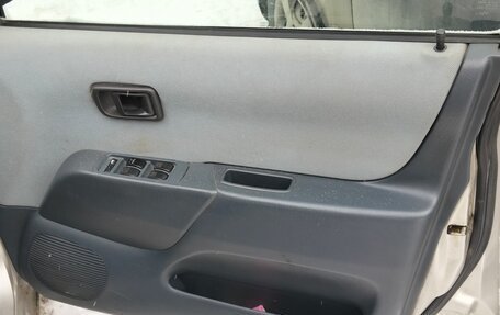 Toyota Duet, 2000 год, 240 000 рублей, 8 фотография