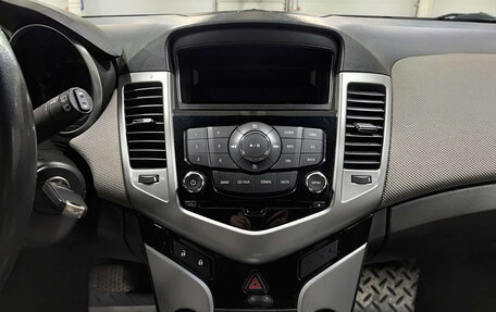 Chevrolet Cruze II, 2012 год, 670 000 рублей, 18 фотография