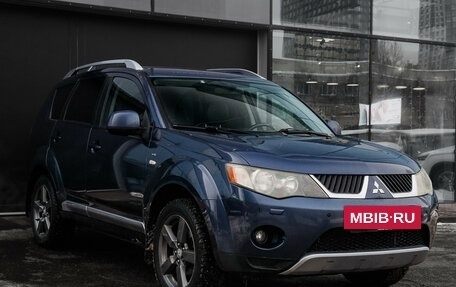 Mitsubishi Outlander III рестайлинг 3, 2007 год, 1 130 000 рублей, 3 фотография