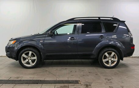 Mitsubishi Outlander III рестайлинг 3, 2007 год, 740 000 рублей, 3 фотография