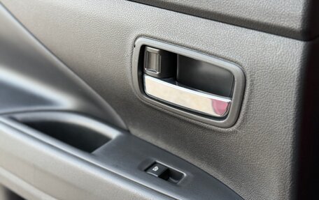 Mitsubishi Outlander III рестайлинг 3, 2019 год, 1 984 000 рублей, 13 фотография